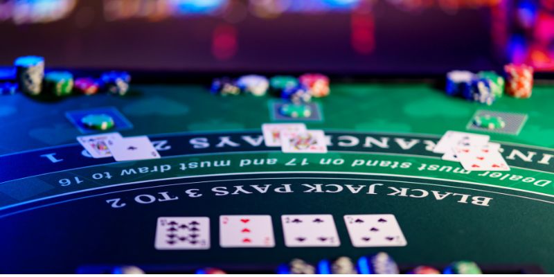 Cách chơi Blackjack theo từng rủi ro